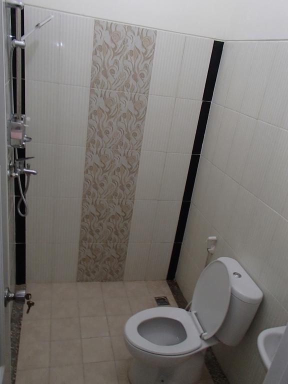 מאלאנג Shakila Guest House חדר תמונה