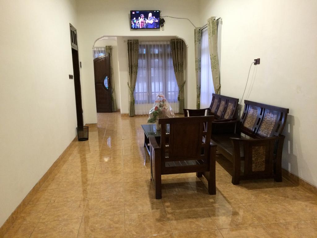 מאלאנג Shakila Guest House מראה חיצוני תמונה