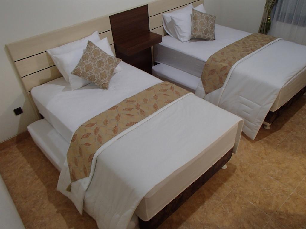 מאלאנג Shakila Guest House חדר תמונה